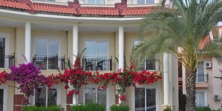85-oasis-village-calis-town-house-1