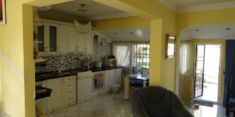 Terry's Villa 004